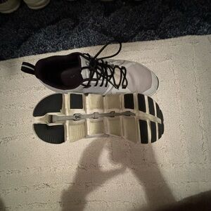 Women’s On Cloud Sneakers